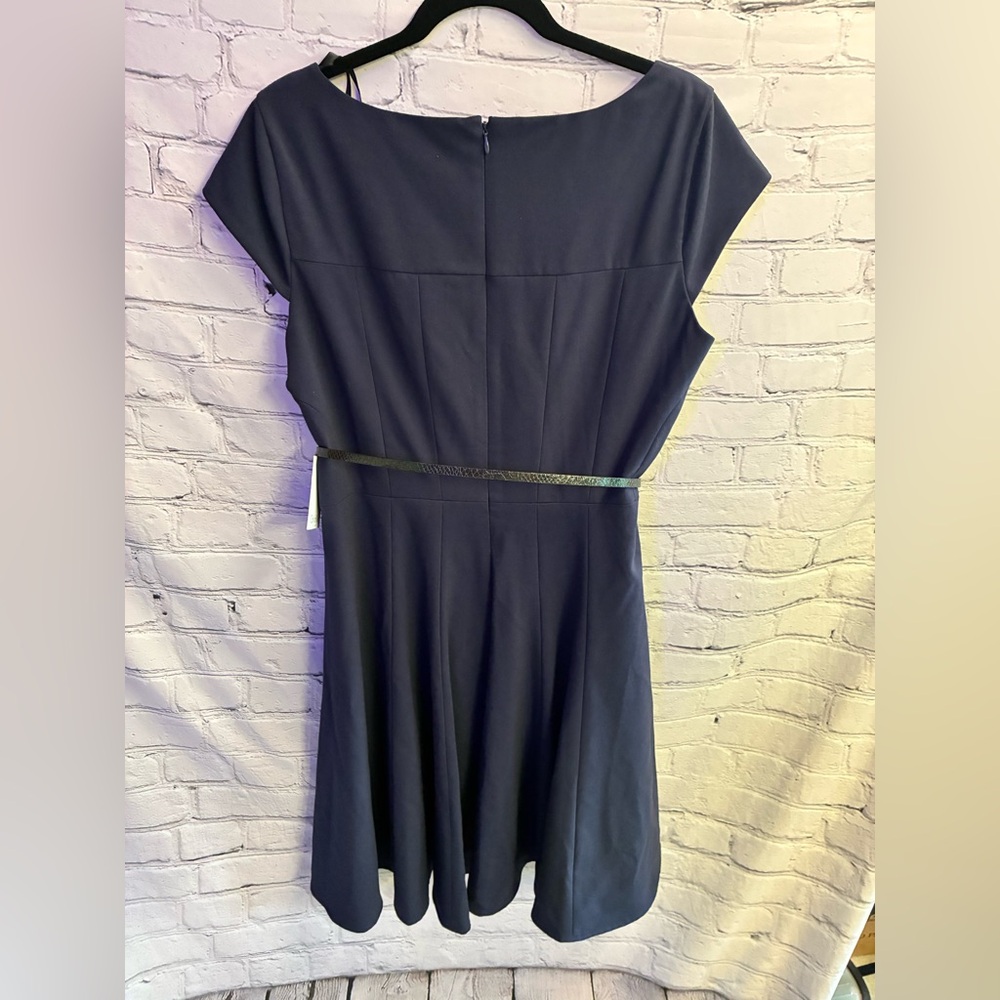 Calvin Klein Blue Paneled Cap Sleeve A-Line Knee Length Belted Dress NWT Size 12 - Picture 8 of 9
